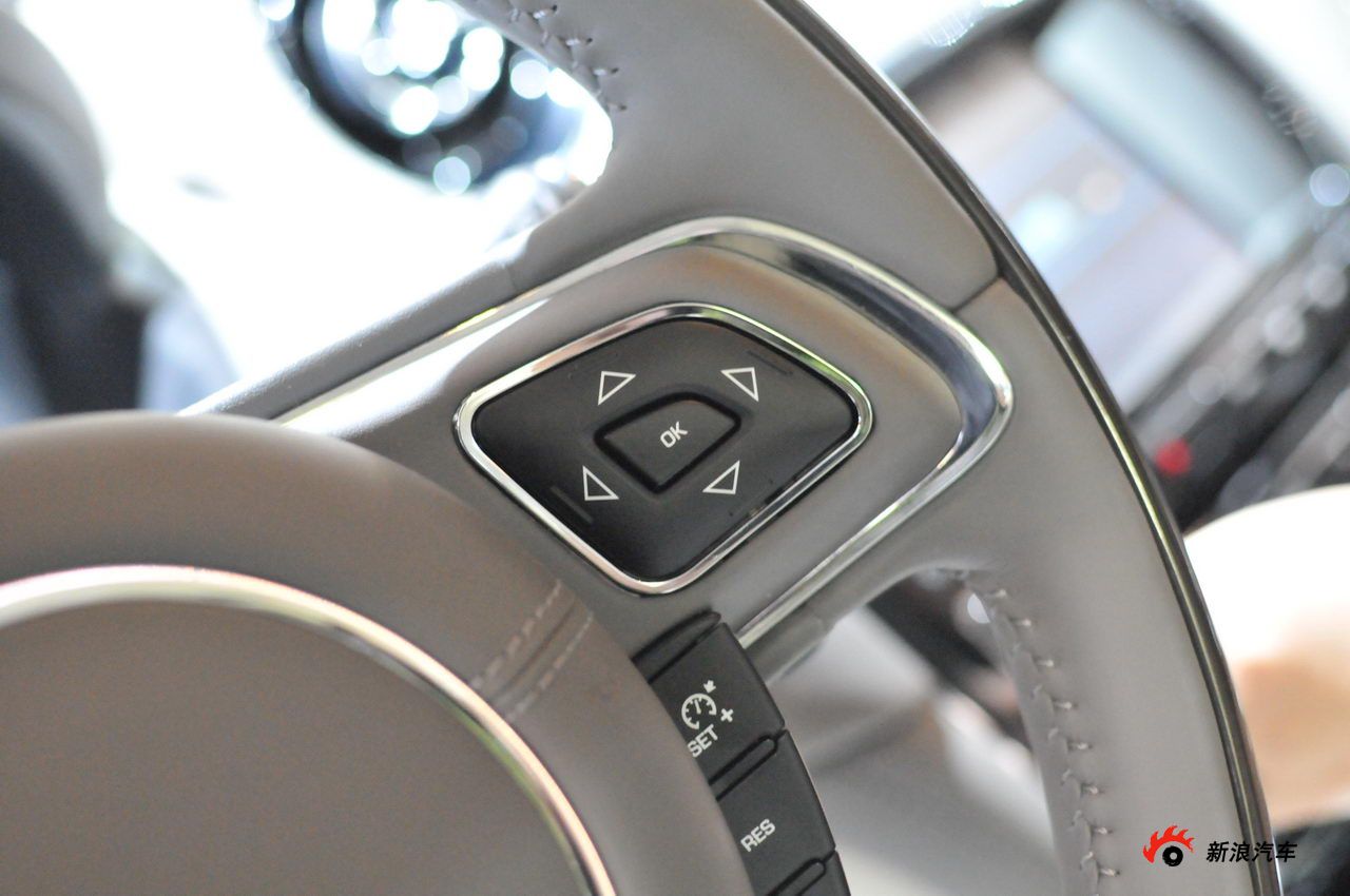 捷豹XJ全景奢华版