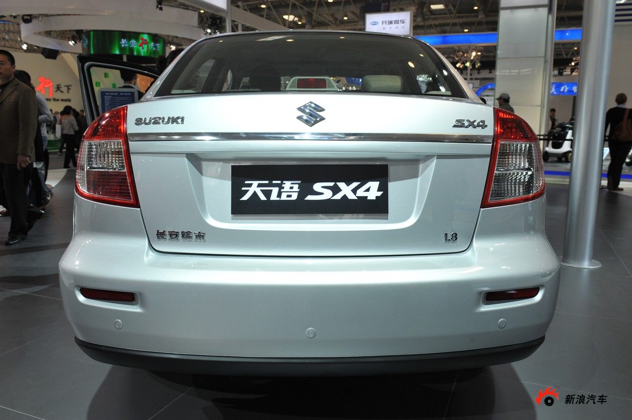 铃木天语sx4三厢_天语sx4三厢图片_汽车图库