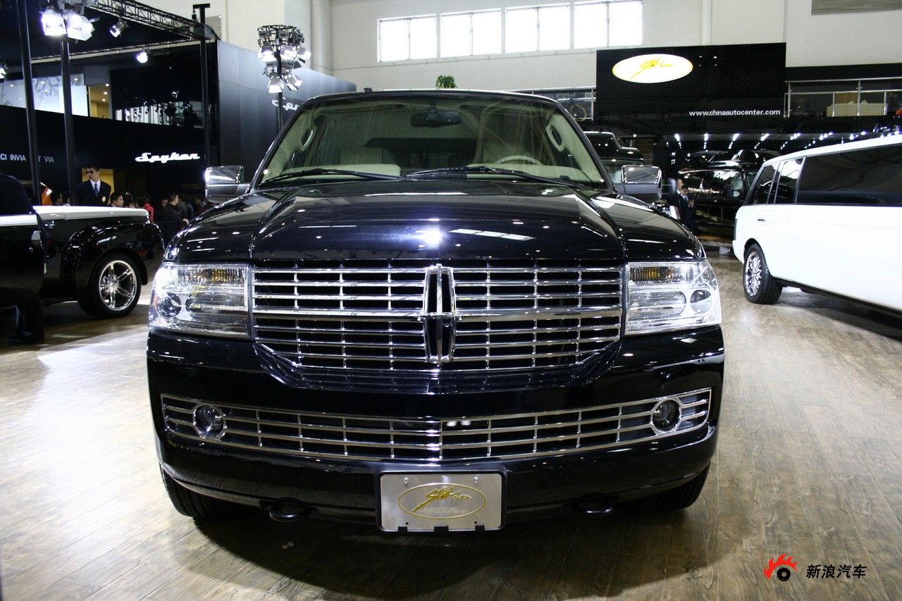加长版林肯领航员_加长林肯领航员图片_汽车