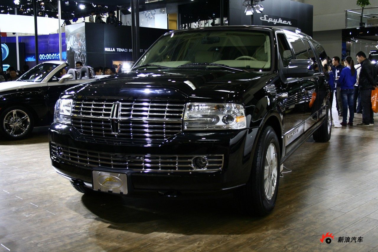 加长版林肯领航员_加长林肯领航员图片_汽车