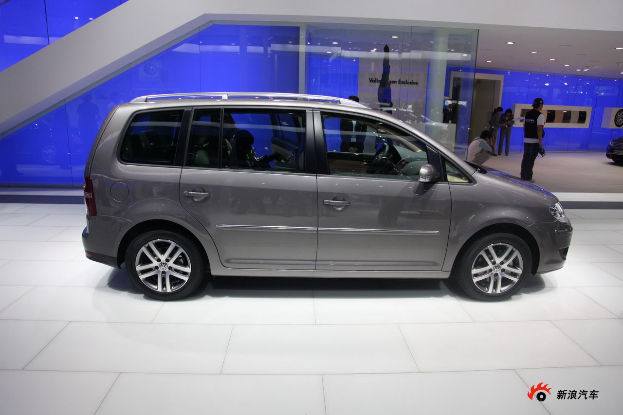 大众途安_天津一汽图片