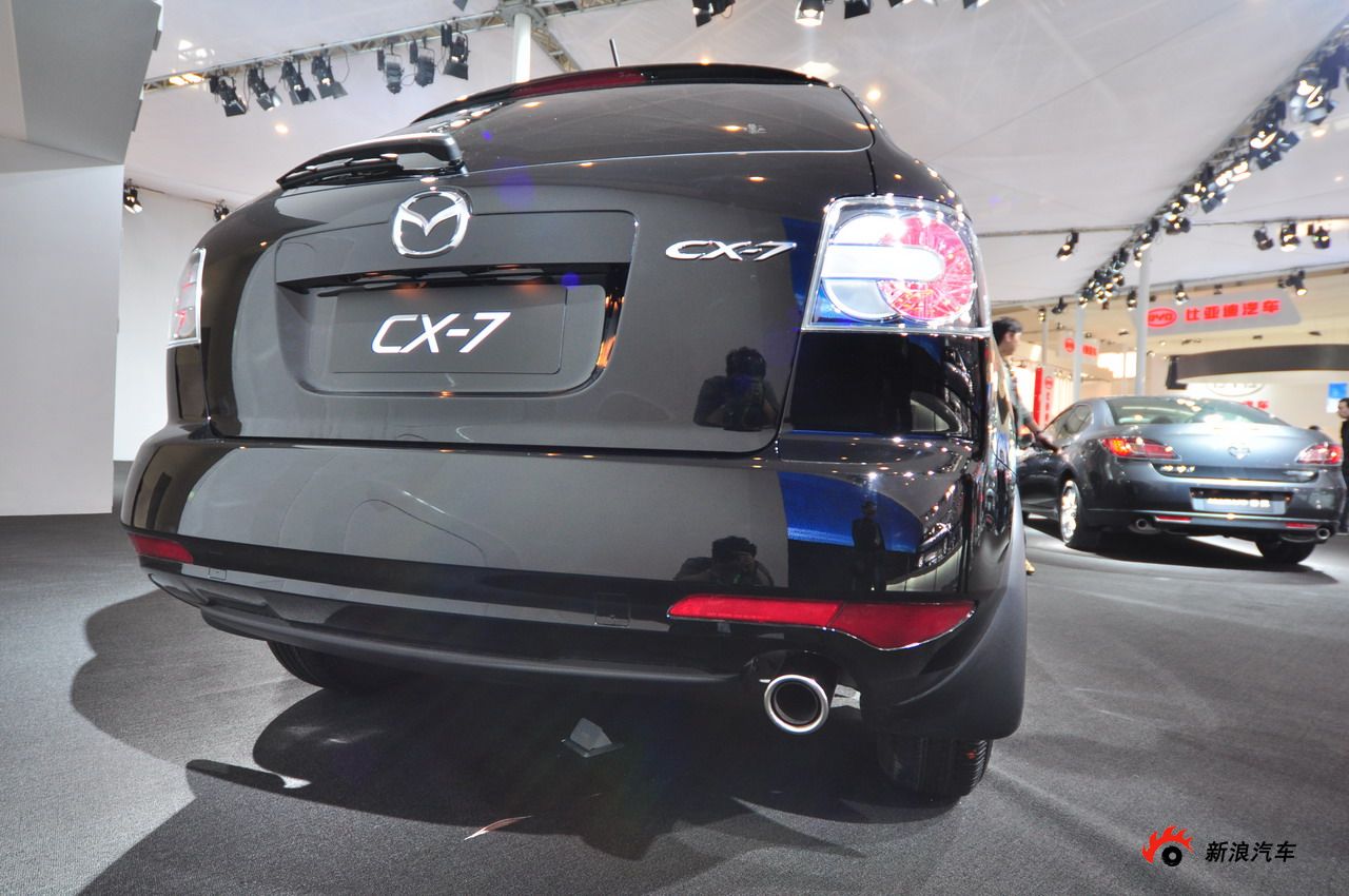 马自达CX-7
