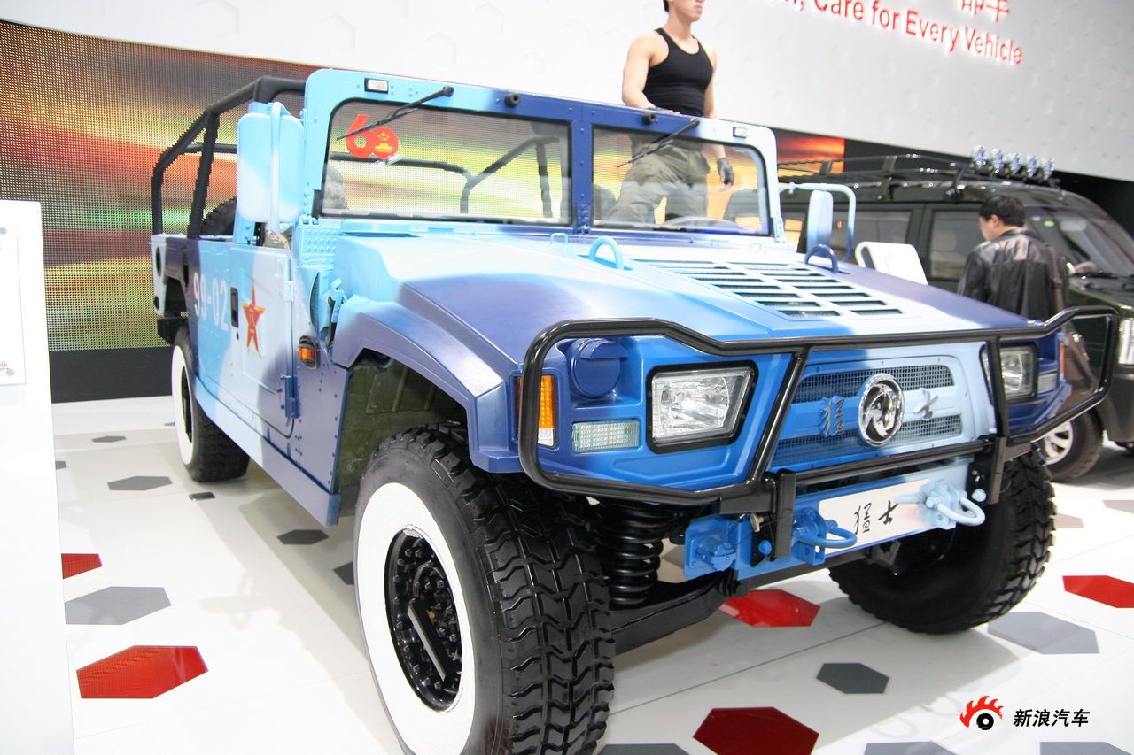 东风猛士_东风猛士图片_汽车图库