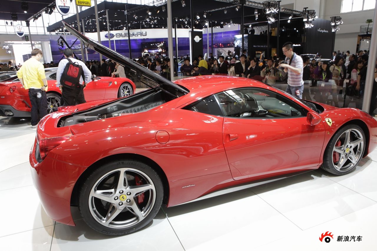 法拉利458