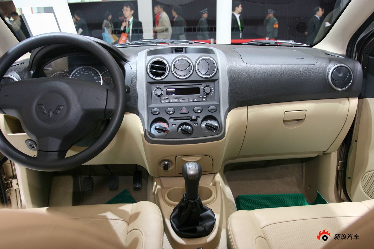 五菱宏光_五菱宏光图片_汽车图库_新浪汽车_新浪网