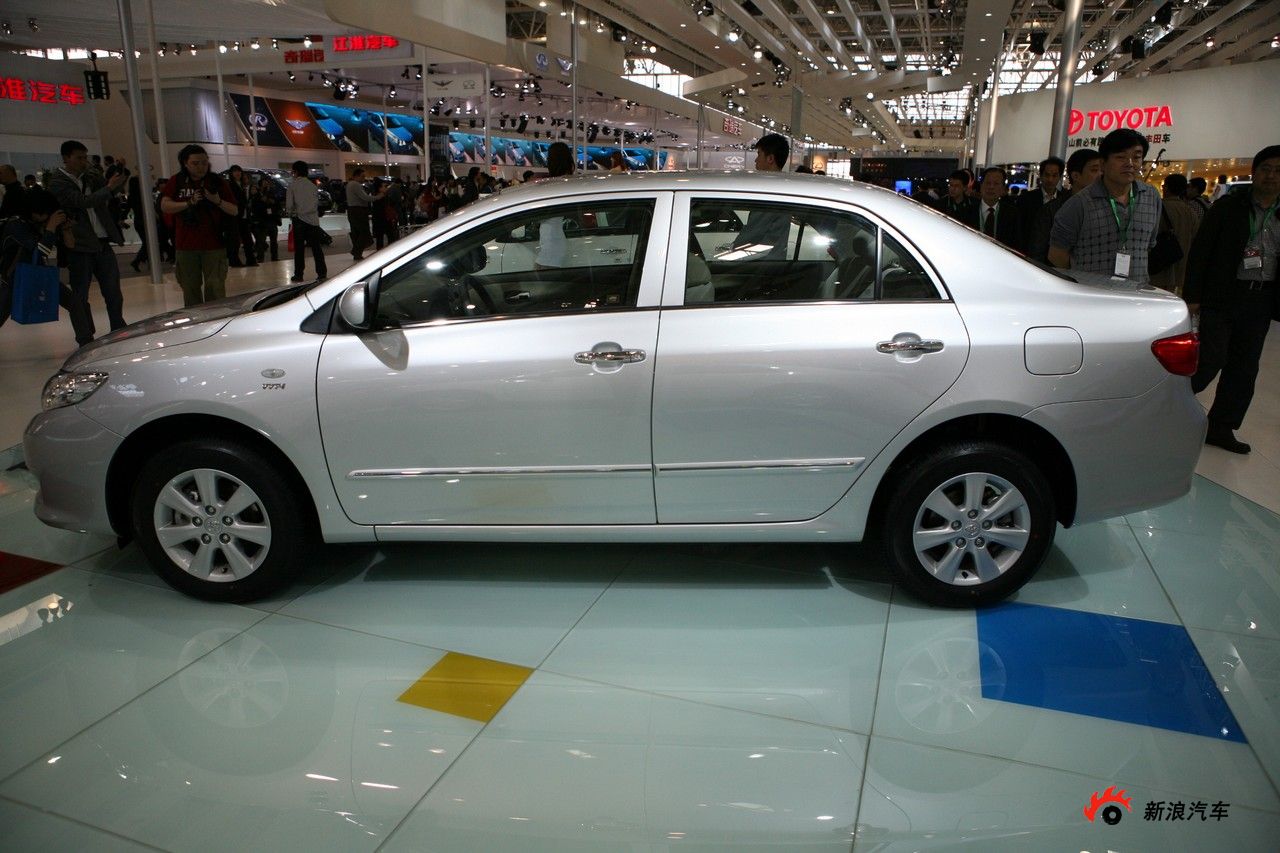 丰田卡罗拉_卡罗拉图片_汽车图库