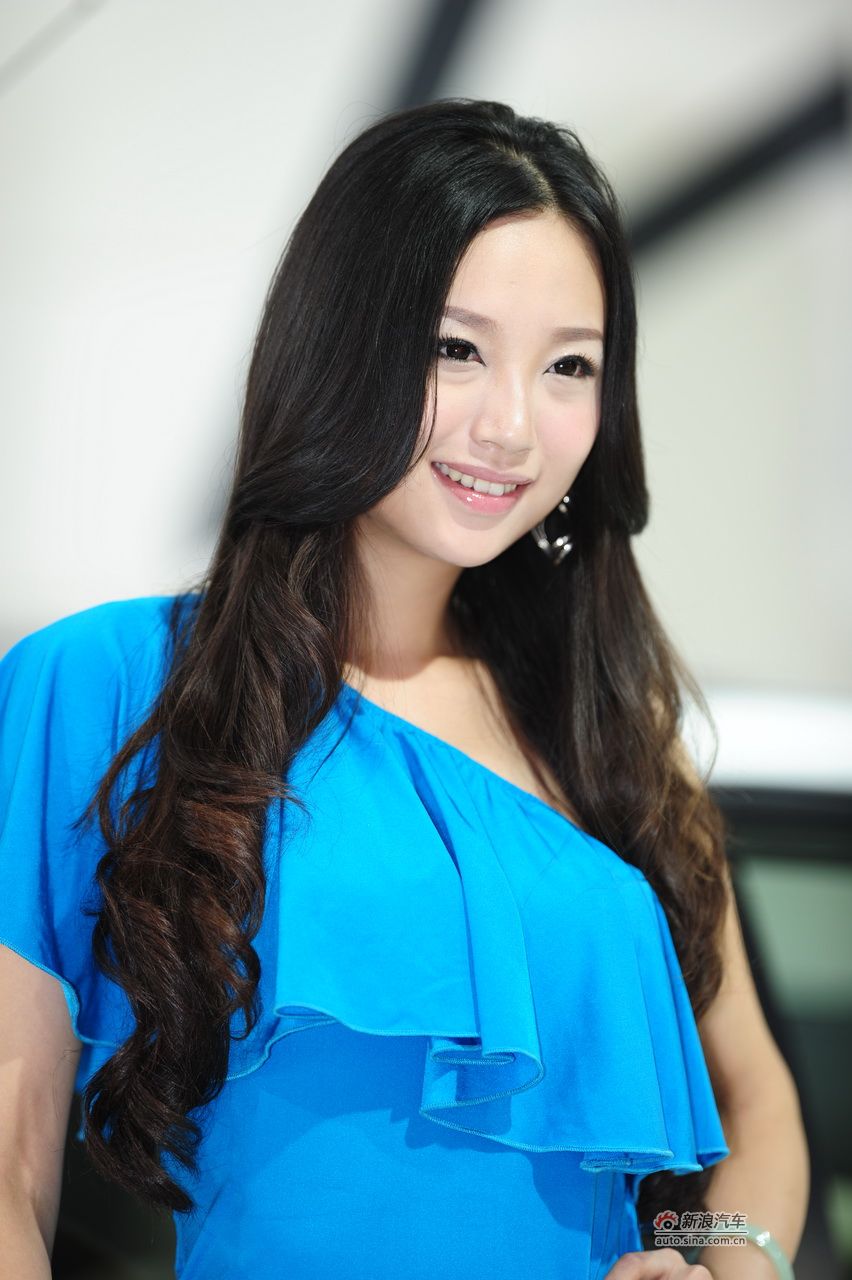 2010成都车展模特靓照_车模总