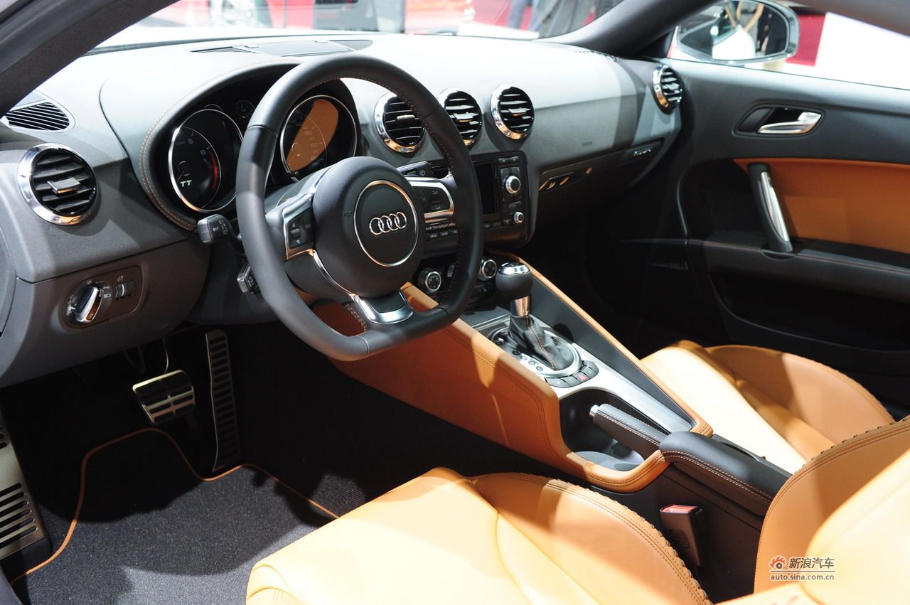 奥迪TT 2.0T quattro_奥迪TT图片_汽车图库