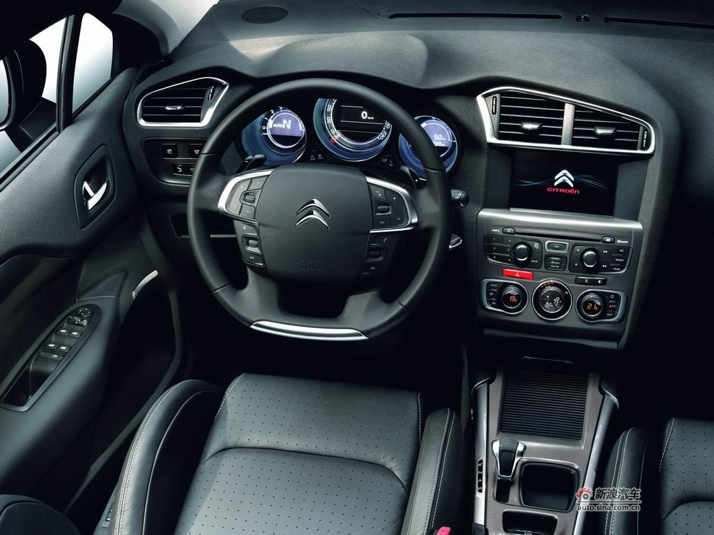 雪铁龙新c4_进口雪铁龙c4图片