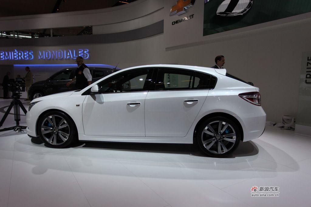 雪弗兰两厢科鲁兹_科鲁兹图片_汽车图库