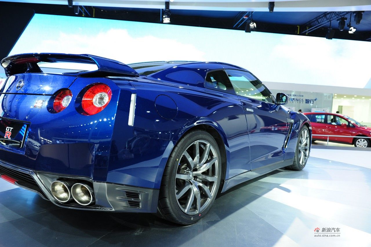 日产GT-R