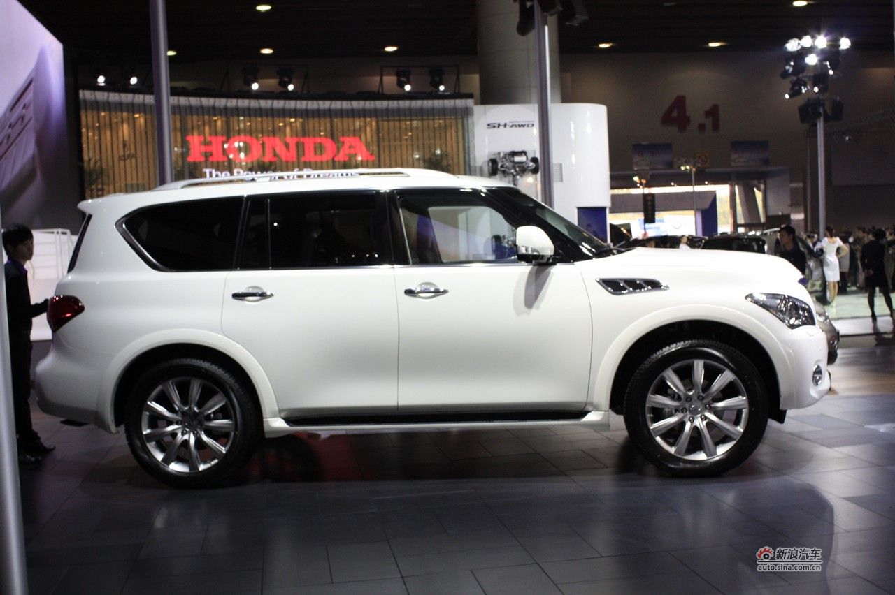 英菲尼迪qx56,英菲尼迪qx56加长版,英菲尼迪q