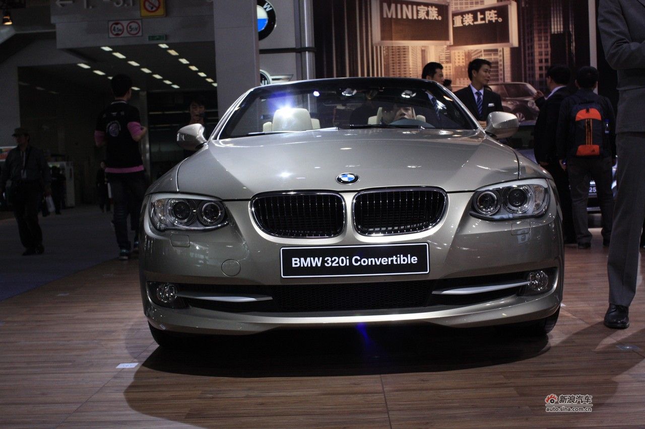宝马320i