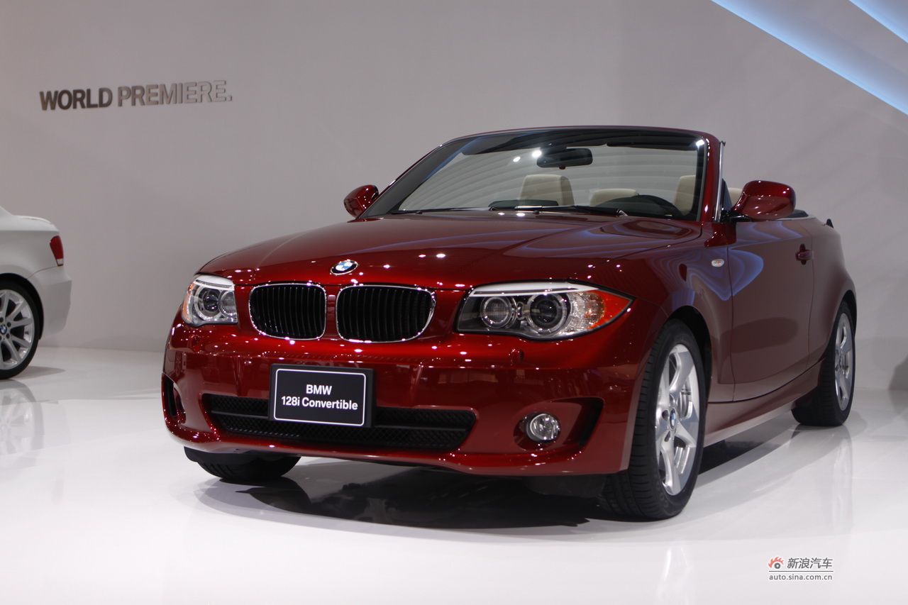 宝马1系敞篷图片