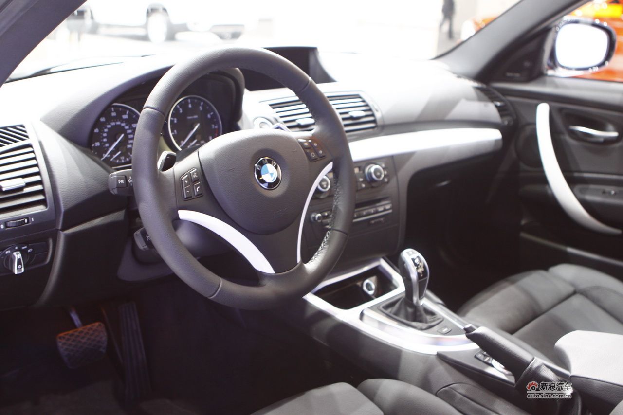 宝马1系135i coupe_宝马1系coupe图片_汽车图库_新浪