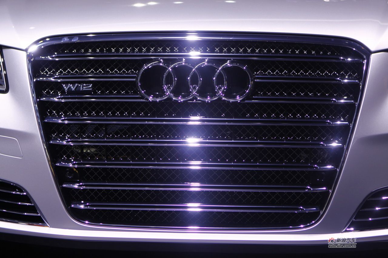 奥迪A8L W12 quattro_奥迪A8L图片_汽车图库