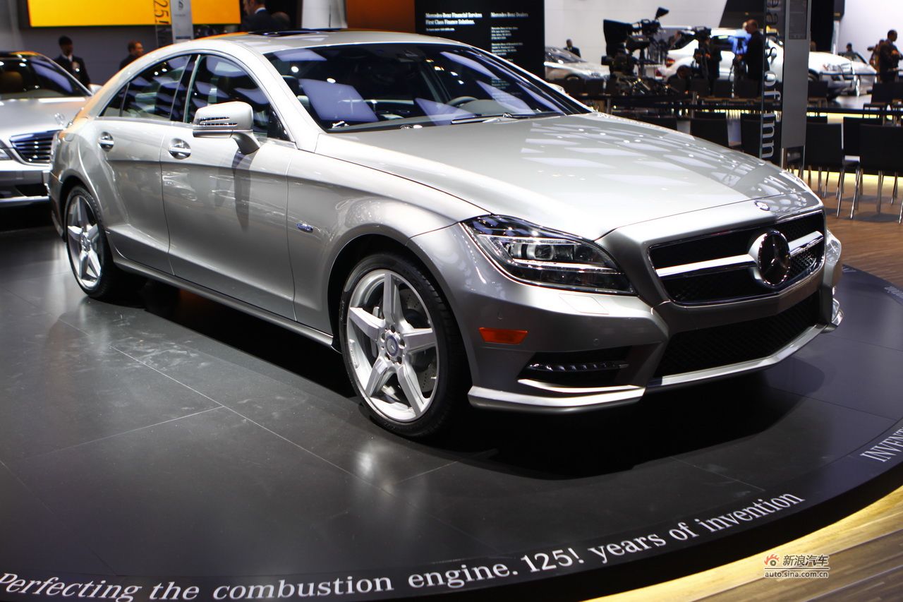 奔驰CLS图片