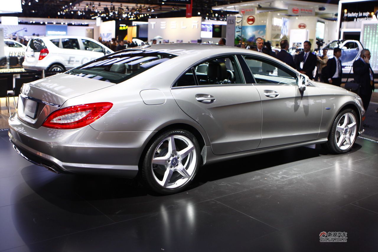 奔驰cls550_奔驰cls图片
