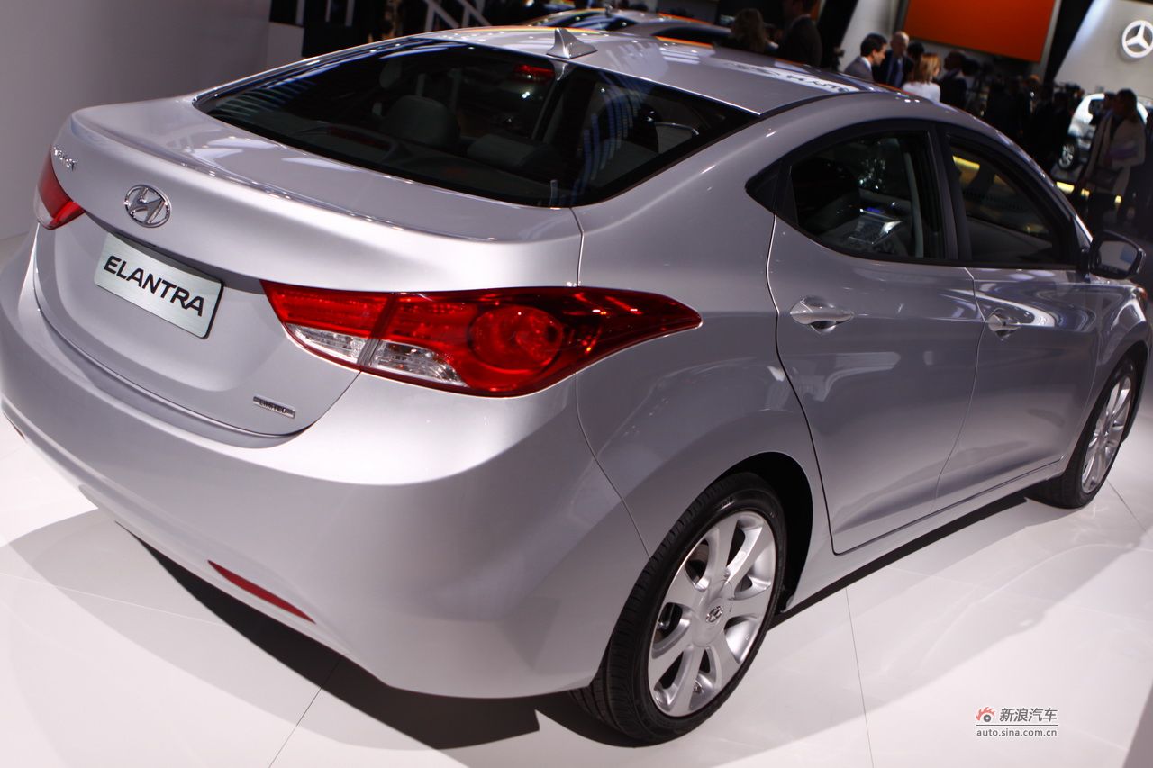 现代新一代伊兰特_现代伊兰特图片_汽车图库