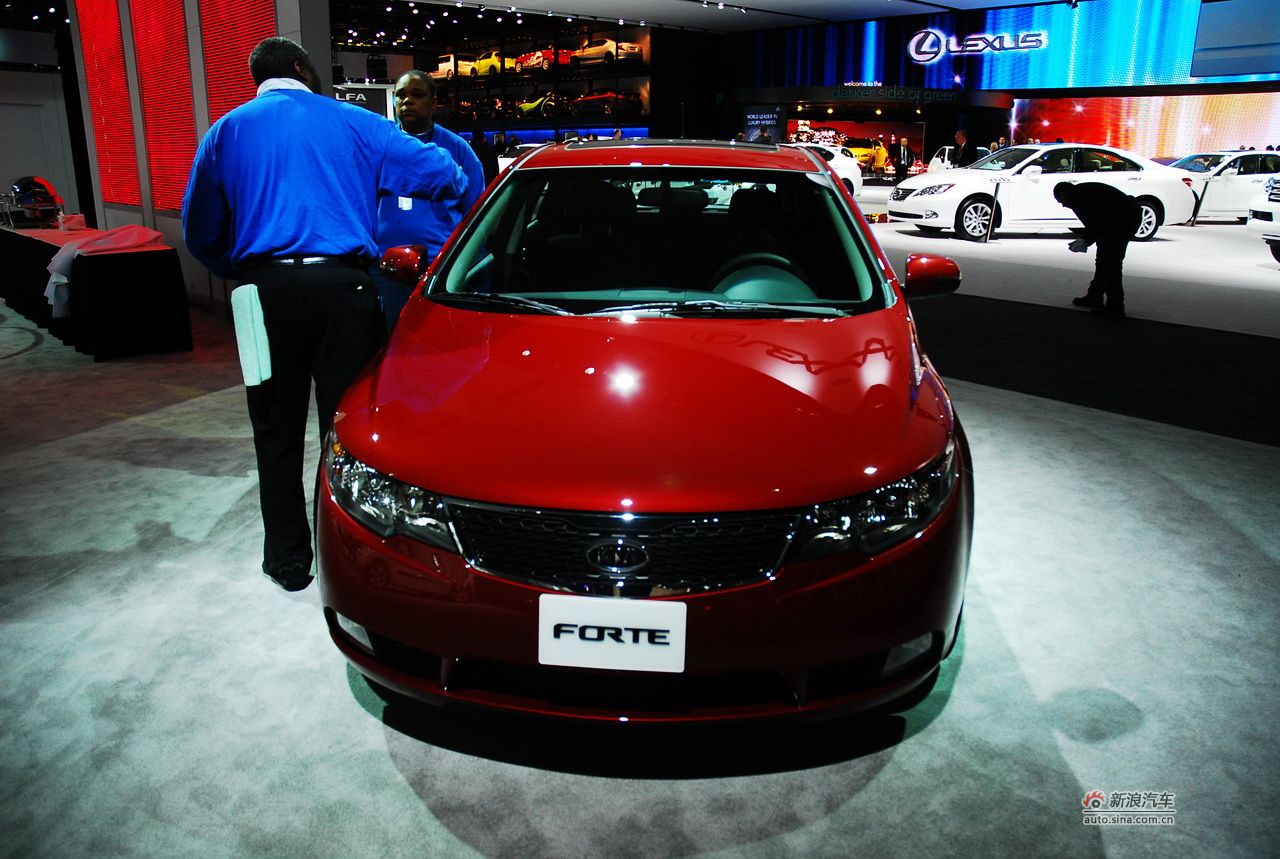 全新forte福瑞迪两厢_起亚forte福瑞迪图片