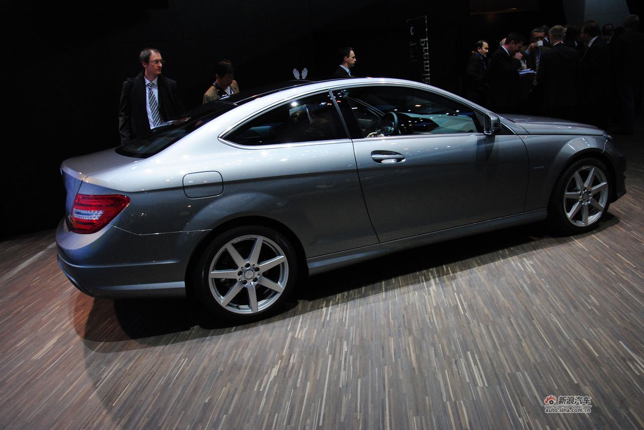 奔驰c级coupe_奔驰c级coupe图片_汽车图库