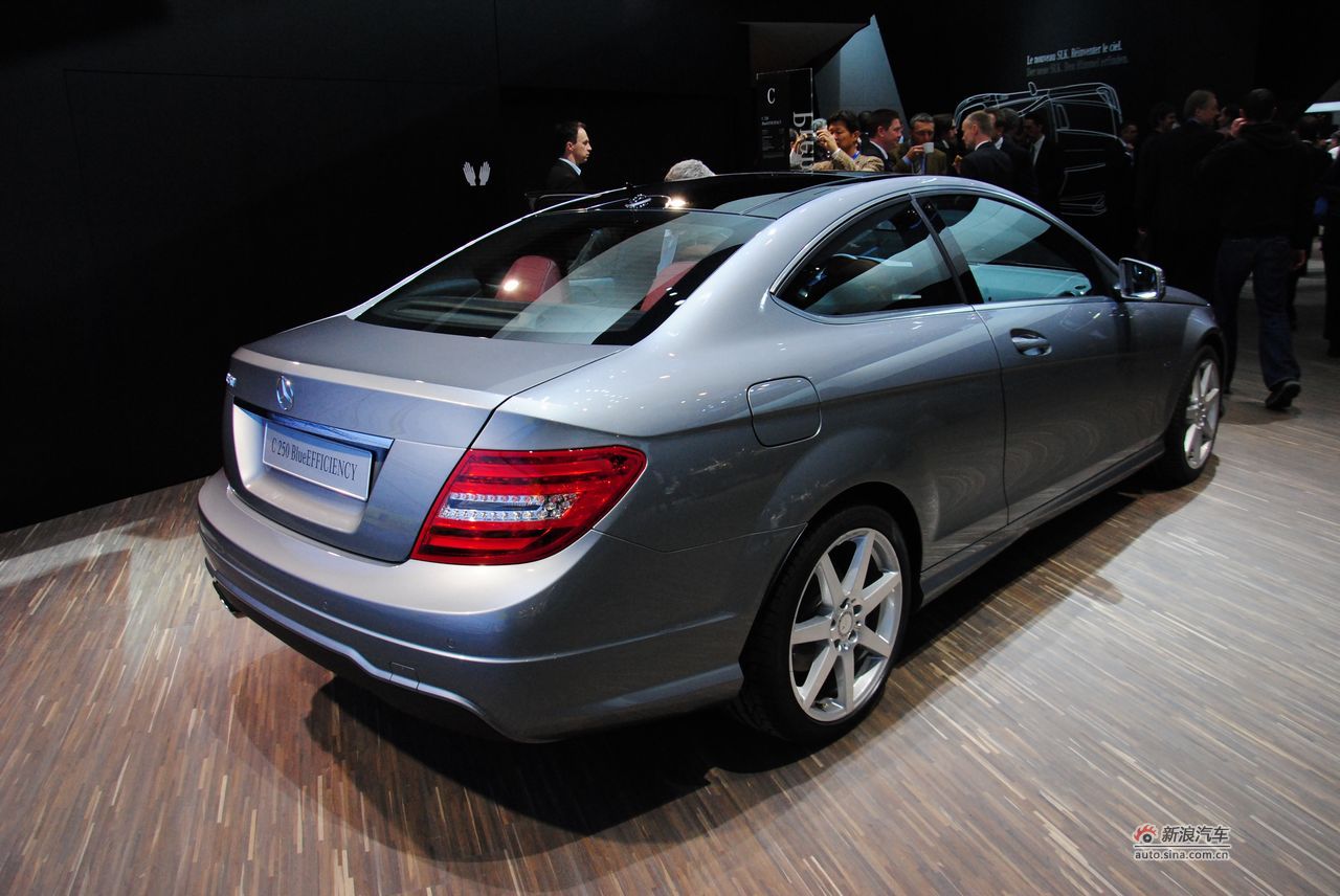 奔驰c级coupe_奔驰c级coupe图片_汽车图库