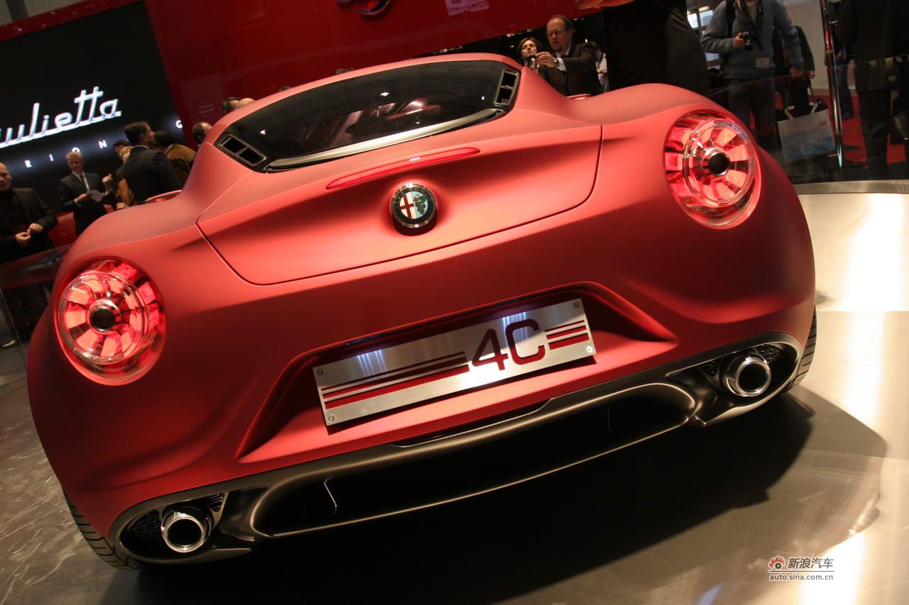 阿尔法罗密欧4C_阿尔法罗密欧4C图片_汽车图