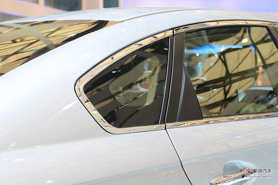 腾翼C70_腾翼C70图片_汽车图库