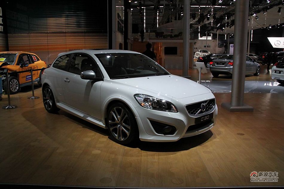 沃尔沃C30_沃尔沃C30车展图片_汽车图库_新浪汽车_新浪网