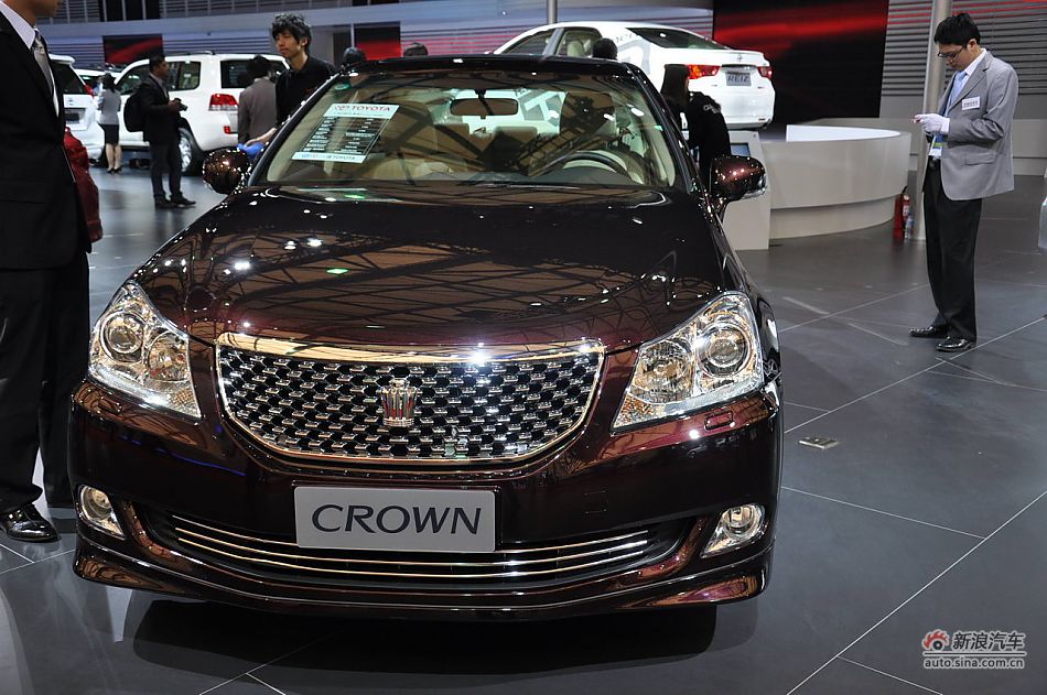 一汽丰田新皇冠_新皇冠车展图片5252023
