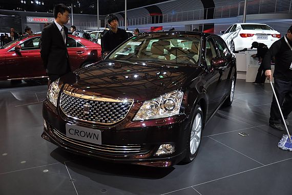 新皇冠最高优惠2万 卡罗拉最高优惠1.2万