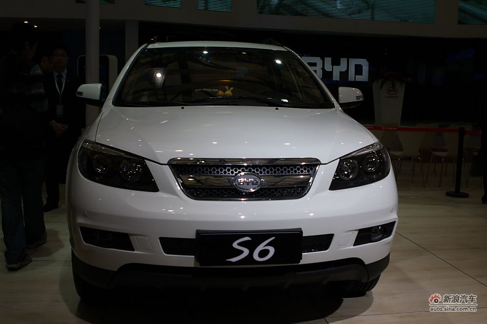 比亚迪S6_比亚迪S6图片_汽车图库