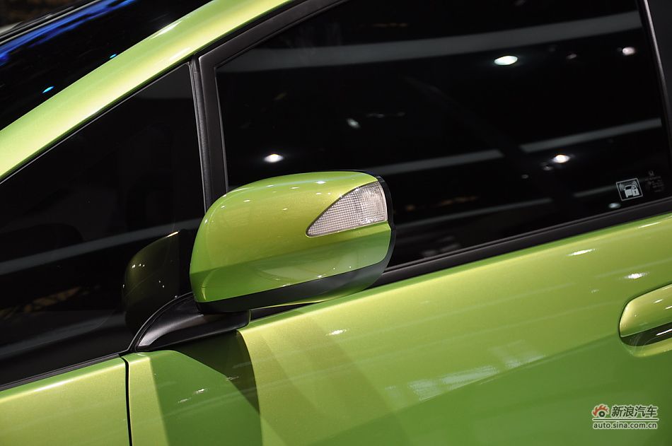 飞度混动版_飞度混动版图片_汽车图库