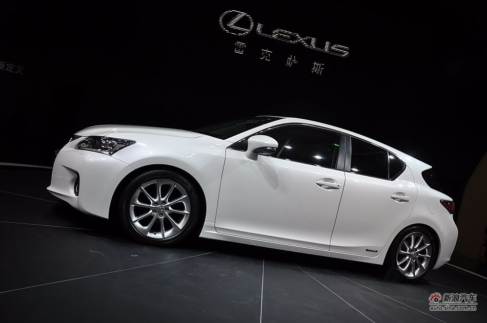 雷克萨斯CT200h混合动力