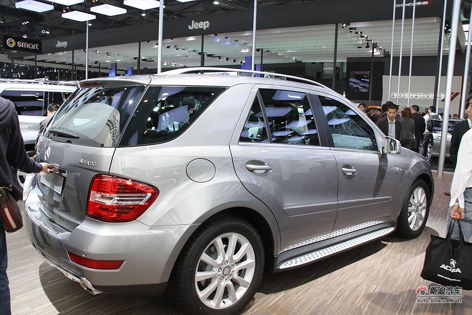 奔驰M350+4MATIC_奔驰ML级图片_汽车图库