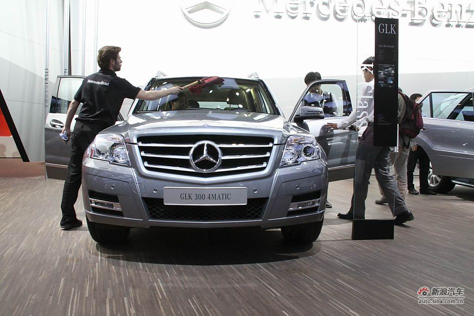奔驰glk300+4matic