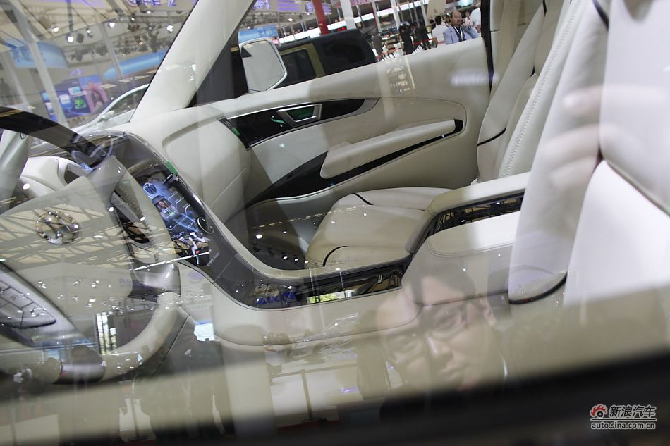 北汽b90+车型信息+报价+口碑