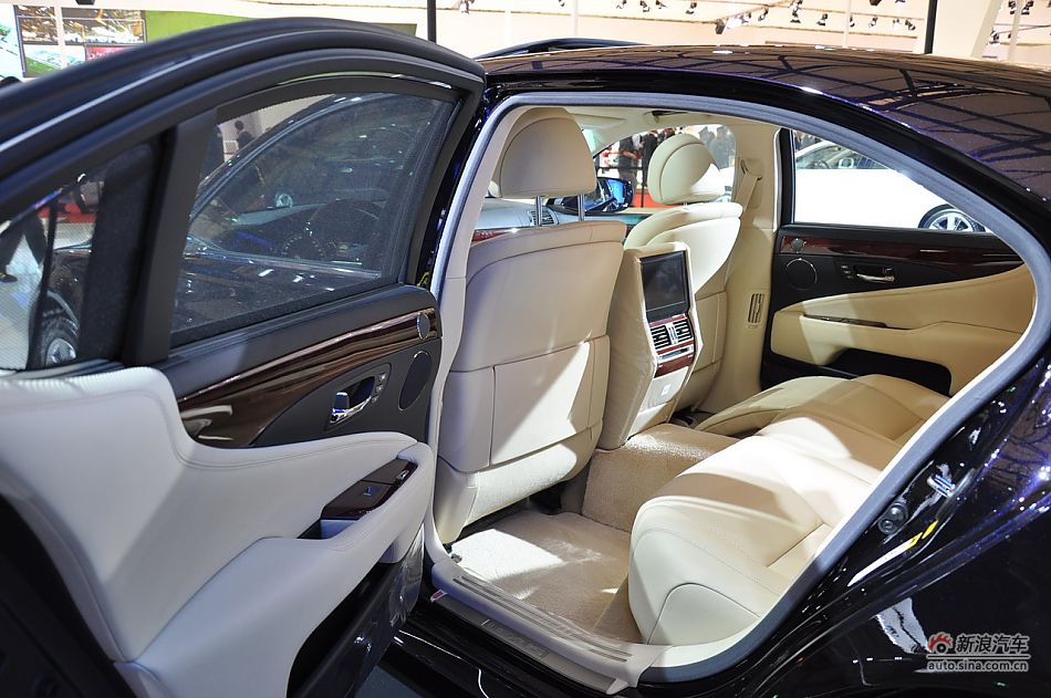 雷克萨斯LS600混合动力_LS600h车展图片52