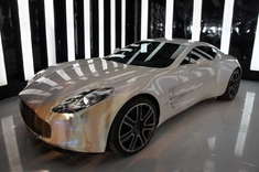 新浪汽车图解ONE-77