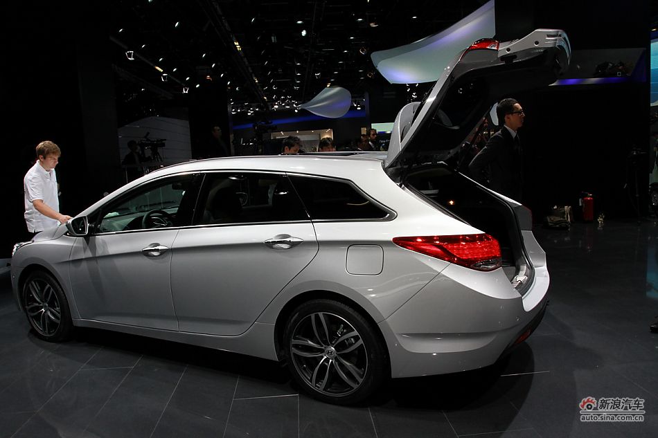 现代i40两厢及三厢_i40车展图片_汽车图库
