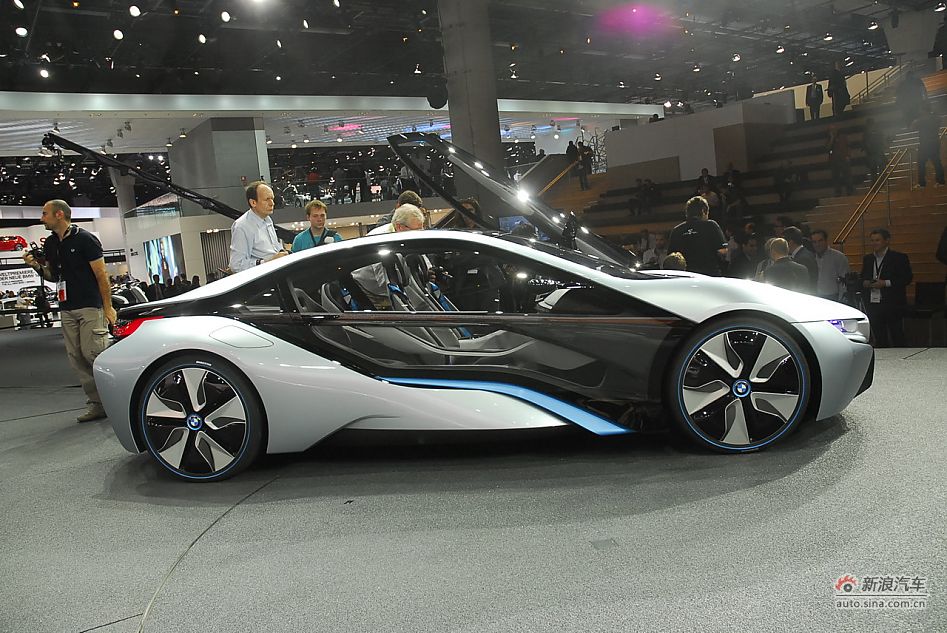 i8_宝马i8车展图图片8606412