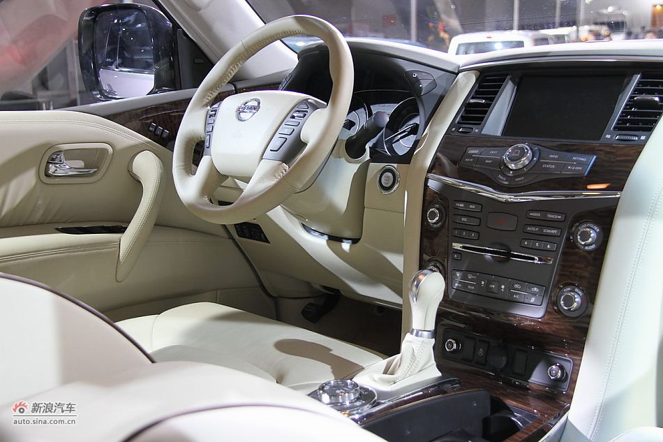 郑州日产途乐_途乐车展图图片10434801