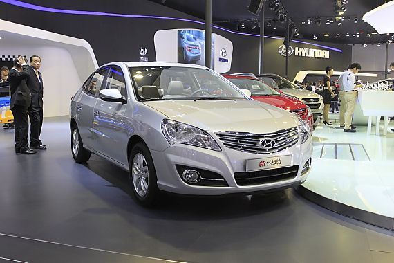 2011款悦动指定车型现金优惠8500元