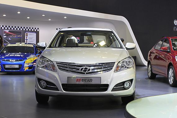 2011款悦动最高现金优惠1万 现车供应
