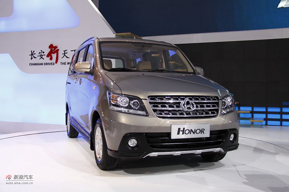 长安欧诺_欧诺图片