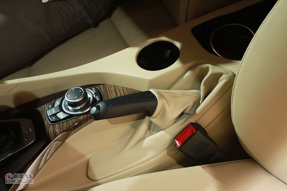 华晨宝马X1_宝马X1车展图片_汽车图库