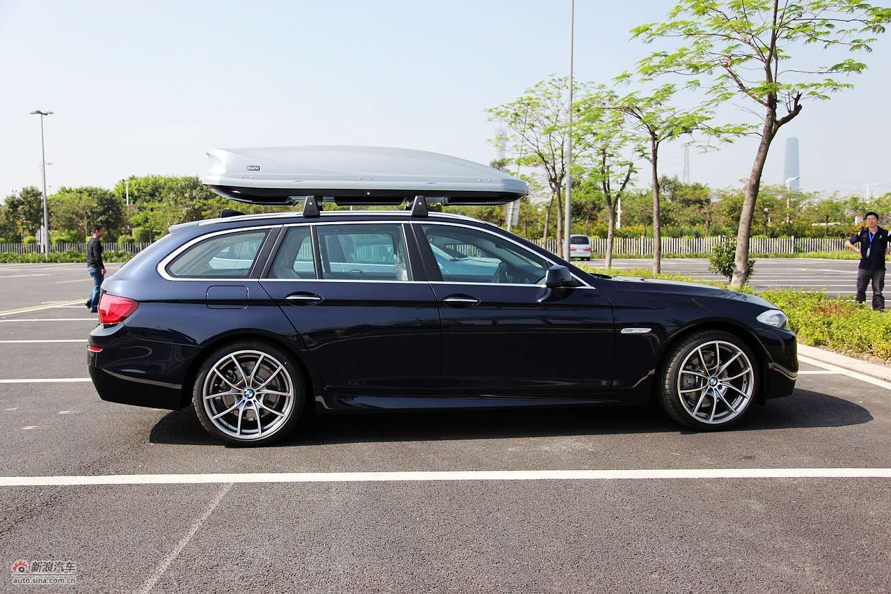 宝马5系旅行版