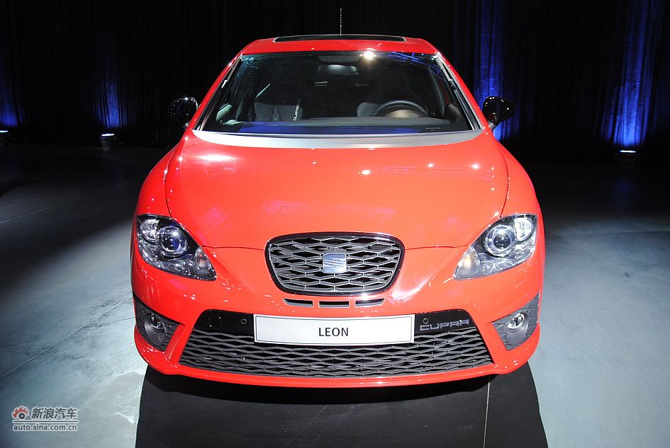 西亚特leon_西雅特leon图片