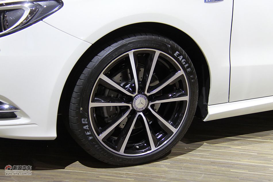 梅赛德斯-奔驰B180_奔驰B级图片_汽车图库