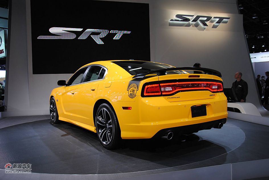 道奇charger+srt8_道奇charger